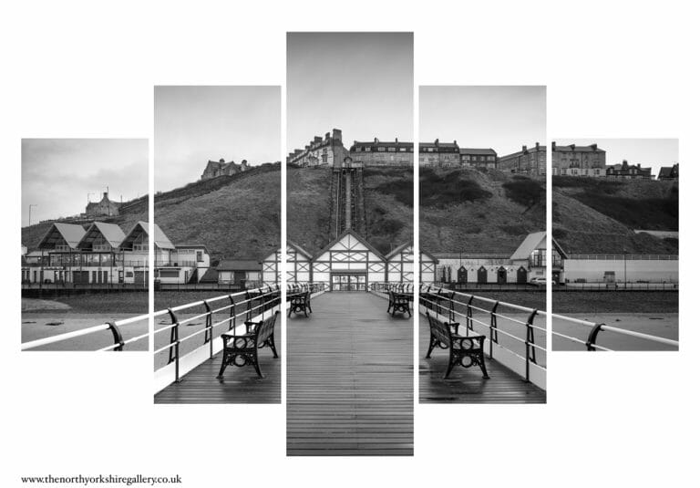 Classic Saltburn Black and White 5PCS Wall Art