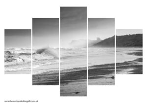 Storm On Whitby Beach 5PCS Wall Art