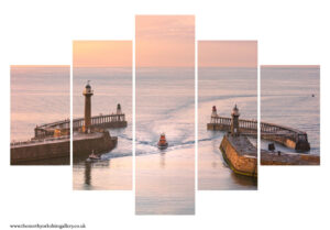 Whitby Lifeboat Returning Home 5PCS Wall Art