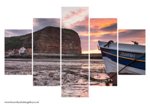 Yorkshire Cobble In Staithes Harbour 5PCS Wall Art
