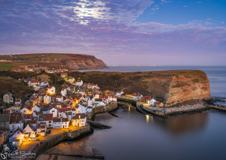 Staithes Moonset