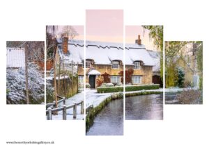 Christmas Snow At Thornton Le Dale 5 PCS Wall Art