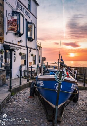 Robin Hoods Bay Hotel Sunrise