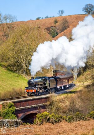 LMS Jubilee Class 5596 Bahamas Steam Train On The NYMR