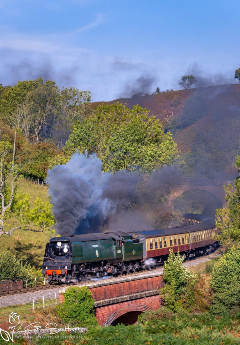 34072 Loco At Darnholm NYMR