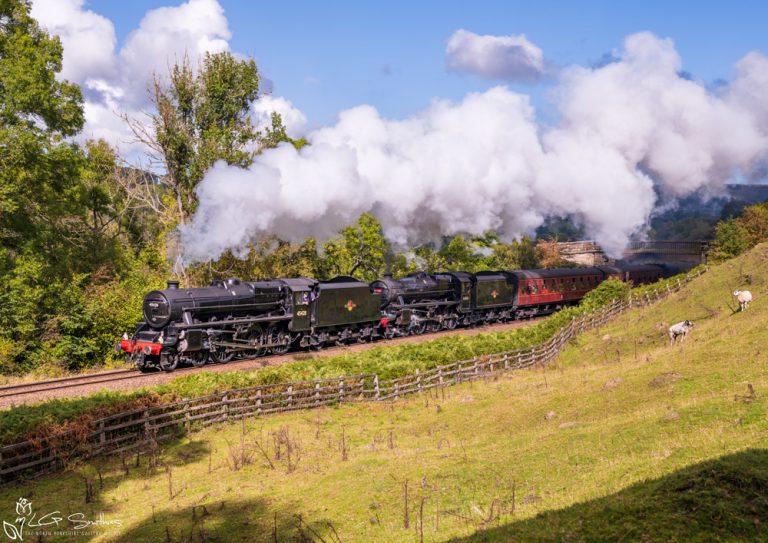 Black 5 No. 5428 Eric Treacy and Black 5 No. 44806 On The NYMR