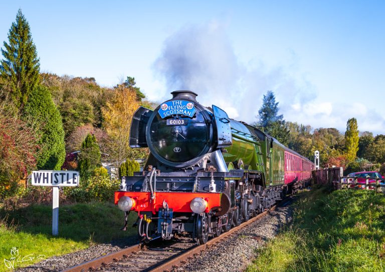 Flying Scotsman At New Bridge Crossing