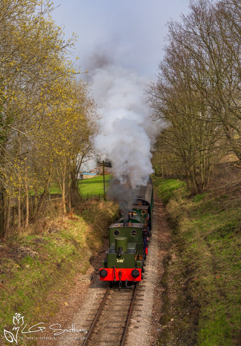 Ann And Dora At Keighley KWVR